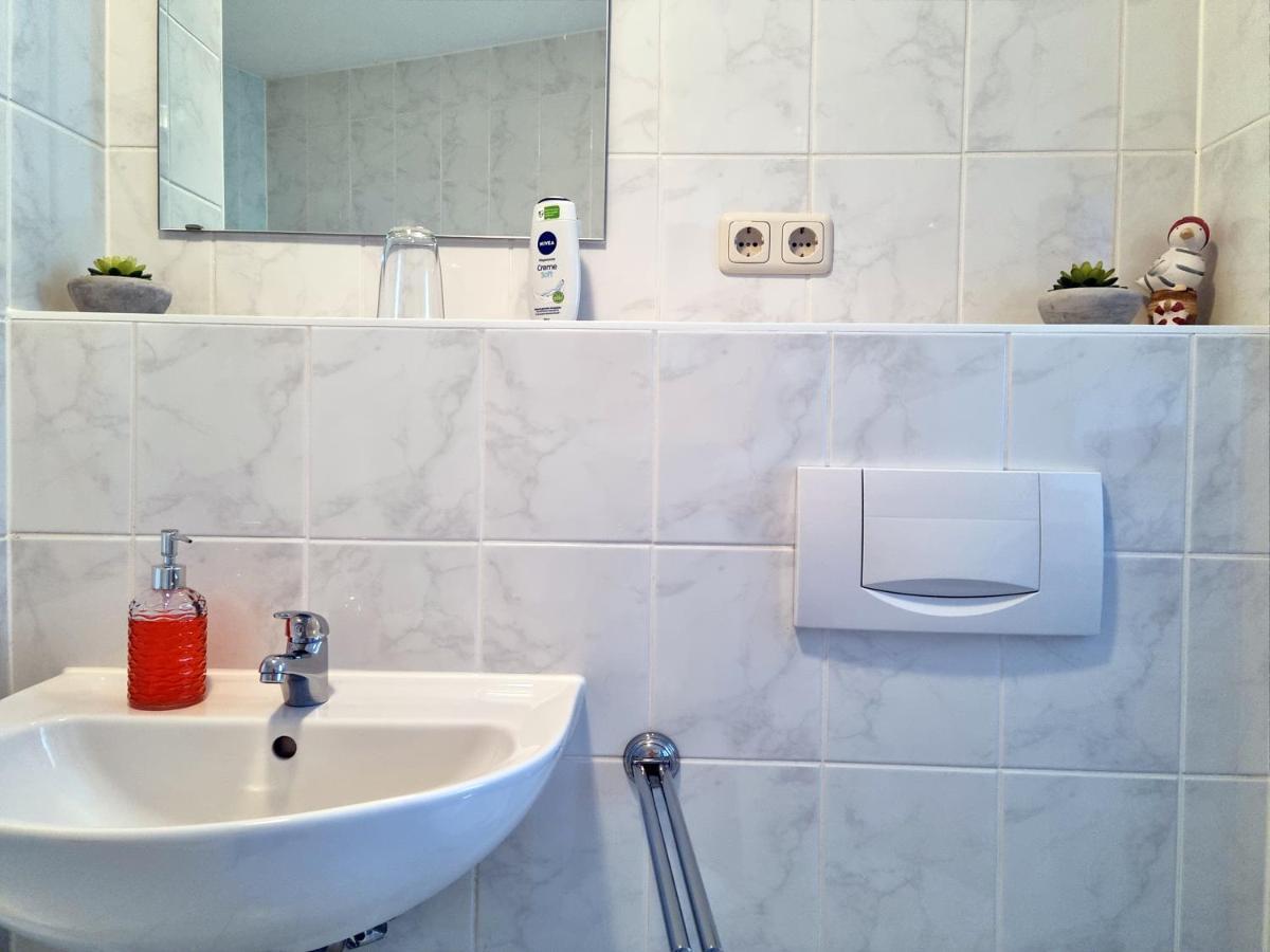 Brise Business Apartment Nahe Leipziger Messe - Porsche - Bmw - Dhl - Wlan - Parkplatz - Business Travelers Only Ngoại thất bức ảnh